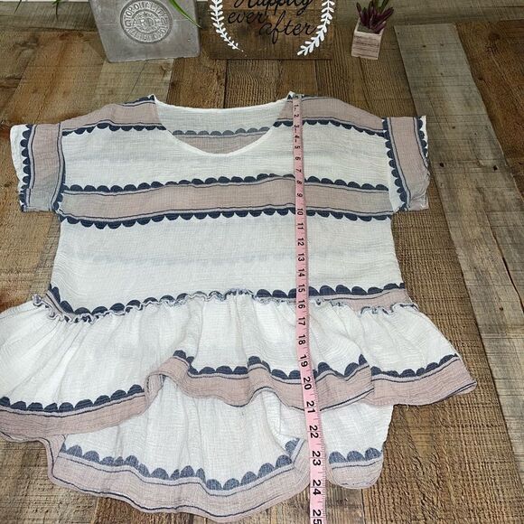 Crop top  - Picture 6 of 8